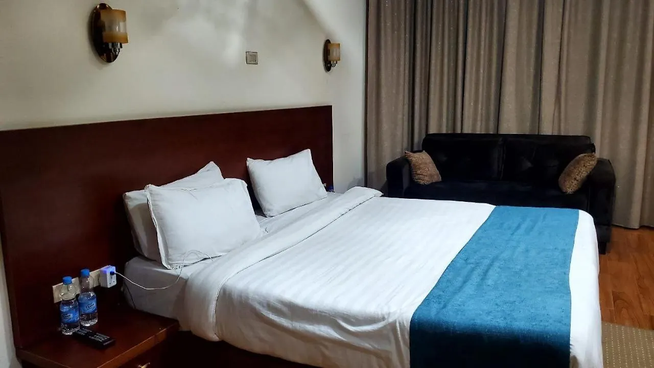 ***  Yiganda Hotel - Bahir Dar Etiópia
